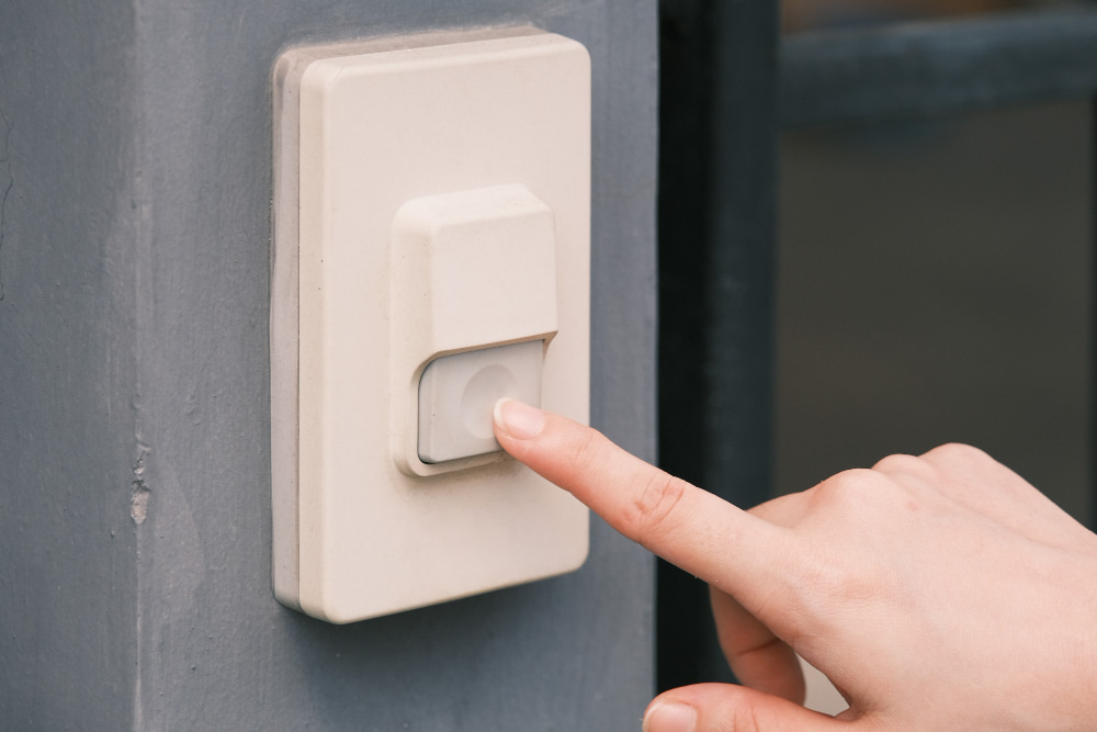 Campainhas residenciais: modelos discretos e eficientes